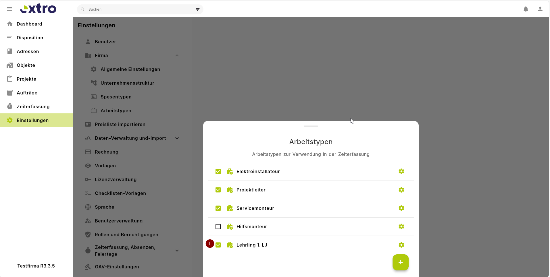den Haken setzen, damit der Arbeitstyp bei Projekten ausgewählt werden kann -> über das Zahnrad können die Arbeitstypen gelöscht oder bearbeitet werden